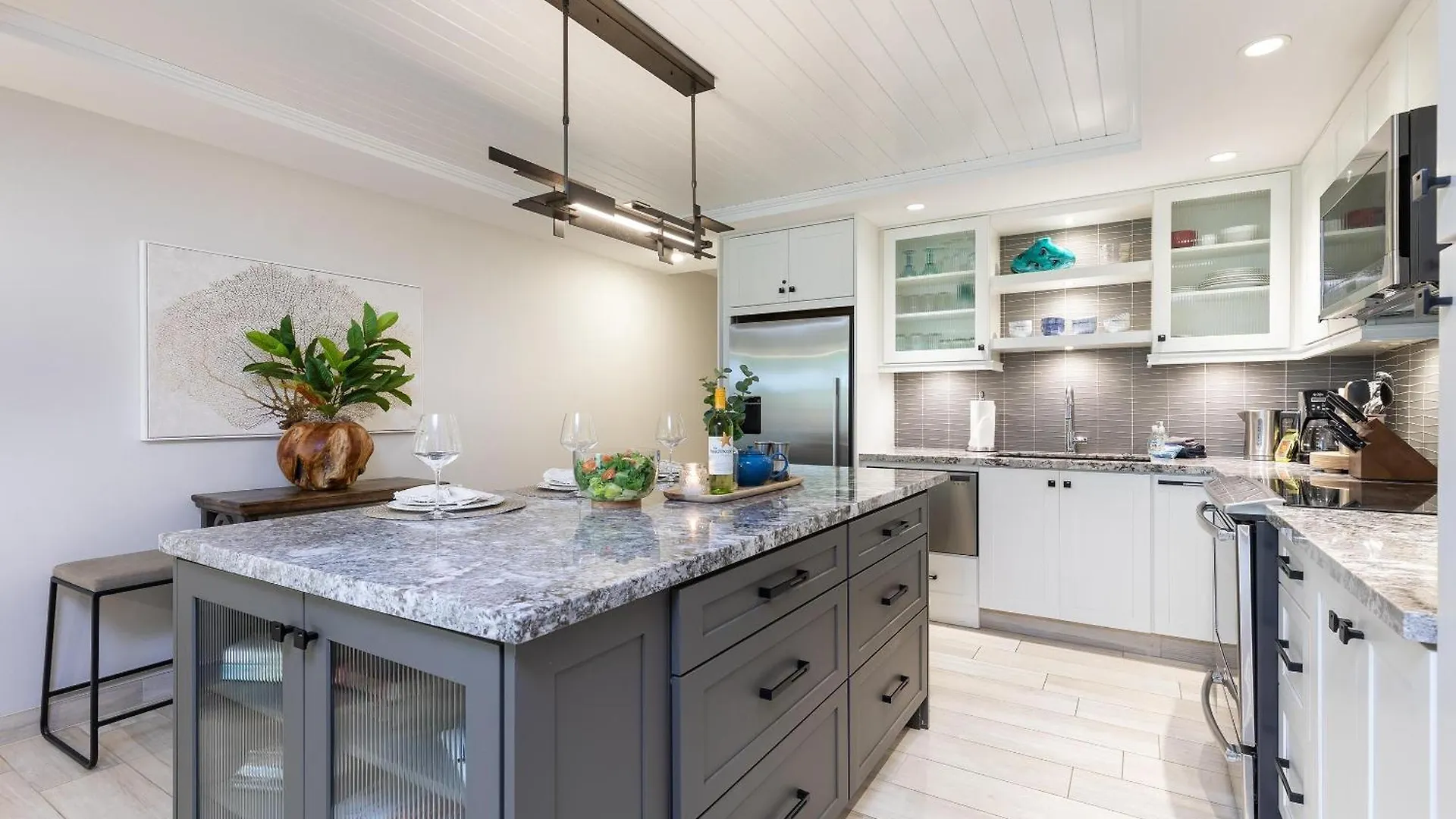 Kamaole Sands 10-306 Wailea  Holiday home